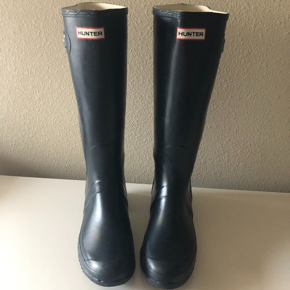 NEW Tall Hunter Navy Rain Boots - Never Worn - Size 12